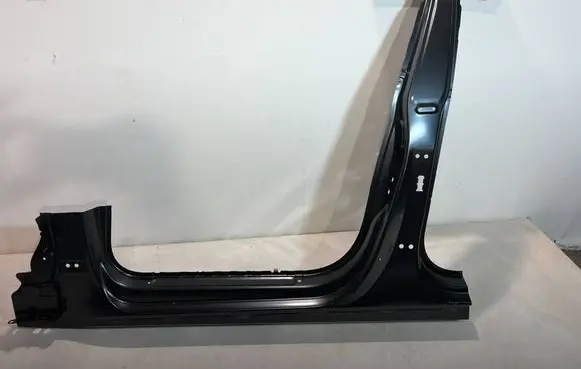 Audi A5 Other sill/pillar trim element 8W8809847