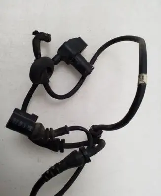 Audi A4 S4 B6 8E 8H ABS brake wheel speed sensor 8E0927803A