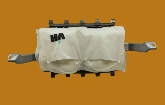 Toyota Avensis T270 Passenger airbag 
