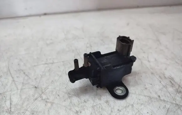 Mitsubishi L200 Turbo solenoid valve