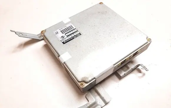 Ford Maverick Engine control unit/module 23710OF305 MCMT935C14Z01