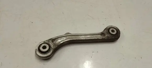 Maserati Ghibli Rear upper control arm/wishbone 670007252