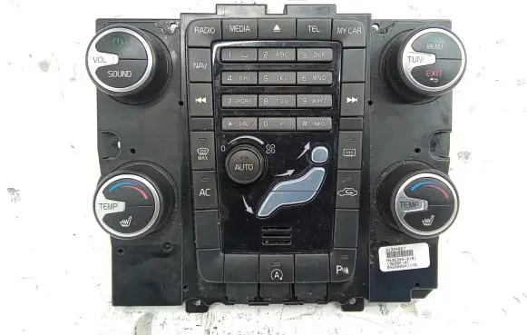 Volvo V70 Climate control unit 31324827 M4353400181 13W36E01