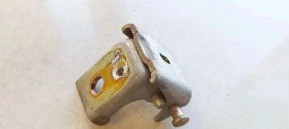Citroen C5 Rear door lower hinge