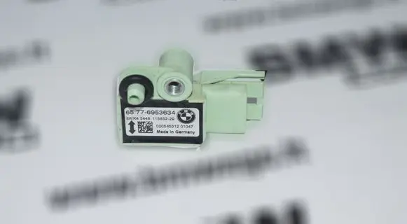BMW 5 E60 E61 Airbag deployment crash/impact sensor 6953634