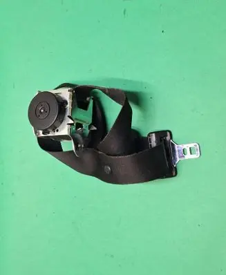 Ford Kuga I Front seatbelt 610116500a
