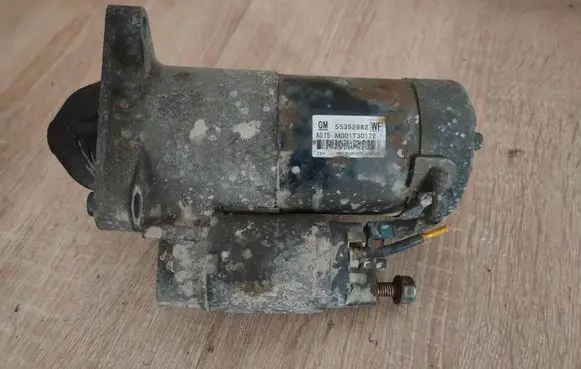 Opel Insignia A Starter motor 55352882