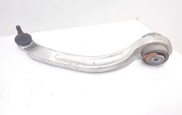 Volkswagen PASSAT B5 Front lower control arm/wishbone