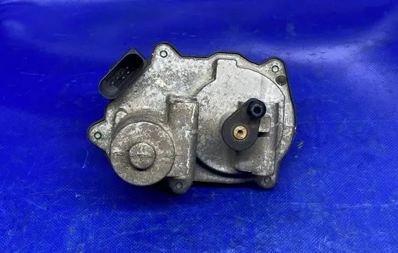 Audi A4 S4 B7 8E 8H Intake manifold valve actuator/motor 06F133482B 2900315989 A2C53106022