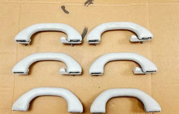Volkswagen Transporter - Caravelle T5 A set of handles for the ceiling 7H5857607 7H5857607E