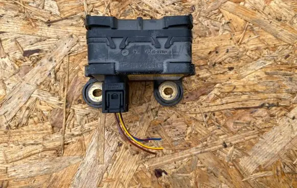 Ford Focus ESP acceleration yaw rate sensor 10170103533 C176K06E7M 06W405