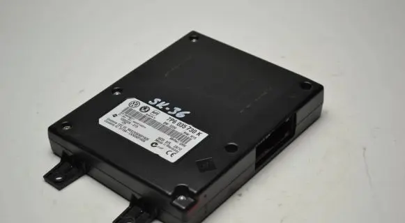 Skoda Octavia Mk2 (1Z) Bluetooth control unit module 7P6035730K 1000226015 9003B7435314