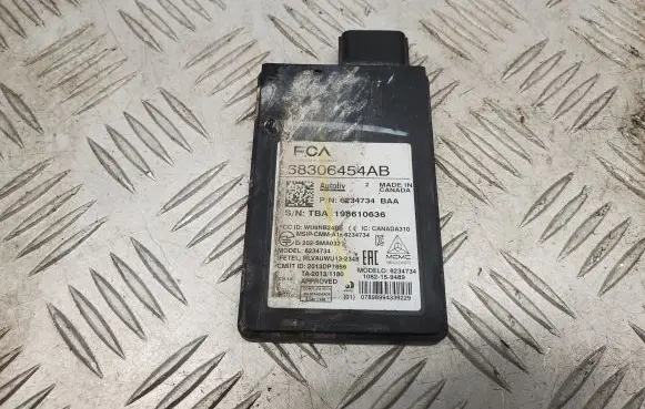 Chrysler Pacifica Blind spot module 68306454AB