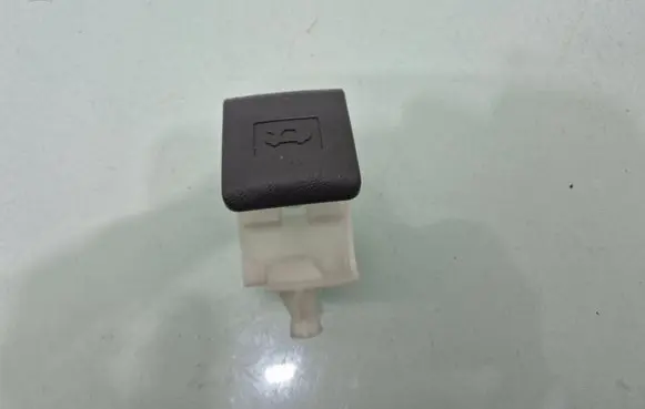 Toyota Prius (XW20) Engine bonnet (hood) release handle 