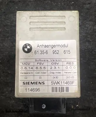 BMW 5 E60 E61 Tow bar trailer control unit/module 61356952615 114696 614655231