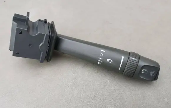 Volvo XC70 Wiper control stalk 9452391