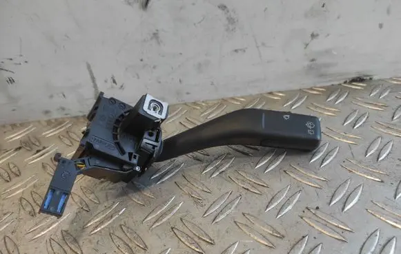 Audi A3 S3 8P Wiper control stalk 1KO953519