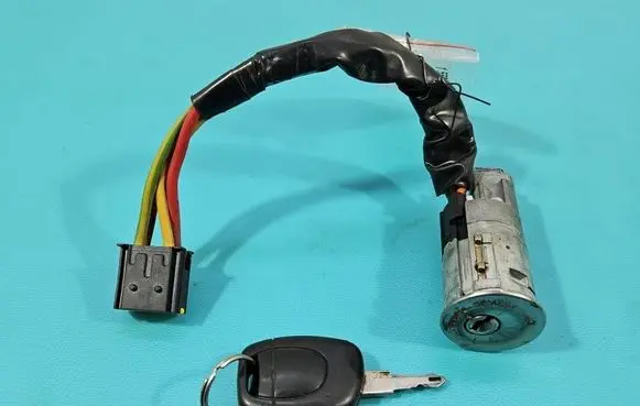 Renault Clio II Ignition lock IMPRK1553479
