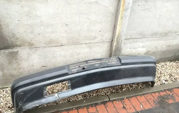 Mercedes-Benz E W124 Front bumper 