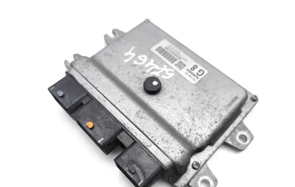 Nissan Qashqai Engine control unit/module MEC940-320