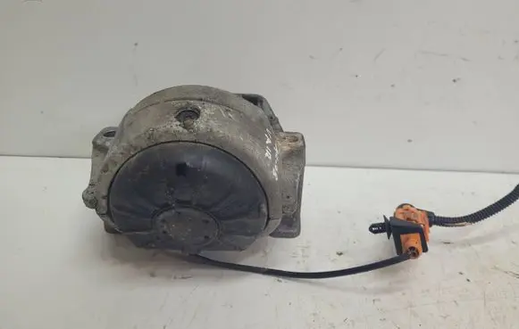Audi A4 S4 B8 8K Engine mount bracket 8K0199381