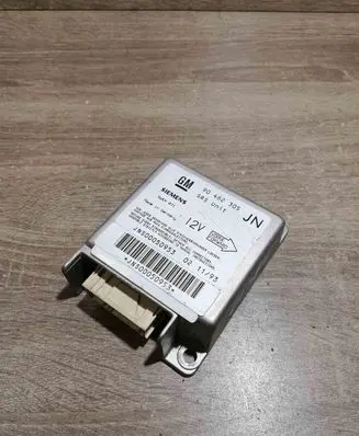 Opel Calibra Airbag control unit/module 90462305