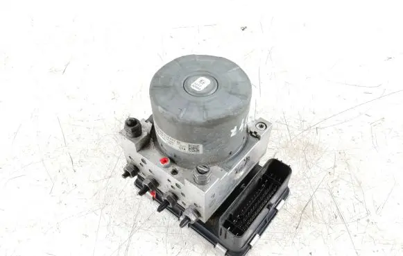 Skoda Octavia Mk3 (5E) ABS Pump 5Q0614517DL