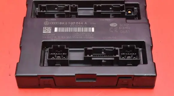 Audi A4 S4 B8 8K Comfort/convenience module 8K0907064A