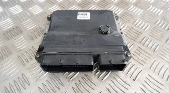 Lexus GS 300 350 430 450H Engine control unit/module 8998130010