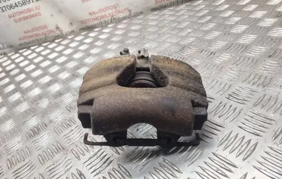Volkswagen Touareg I Front brake caliper 