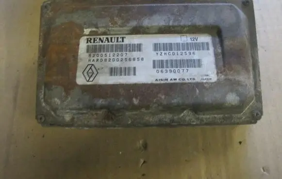 Renault Espace IV Gearbox control unit/module 8200512207