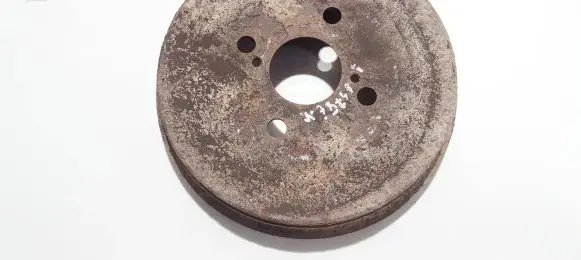 Toyota Yaris Drum brake (rear) 