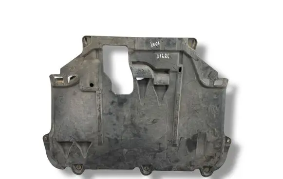 Ford Kuga I Engine splash shield/under tray 8V416P013AE
