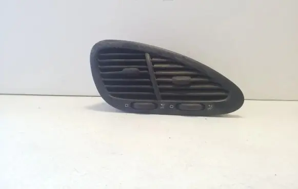 Volkswagen Sharan Dash center air vent grill 7M1819728E 95VWA014C21