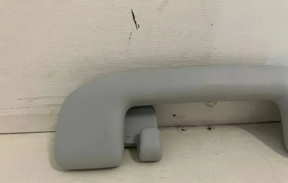Toyota Prius (XW50) Rear interior roof grab handle