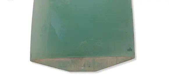 Volkswagen Touran I Rear door window glass AS3