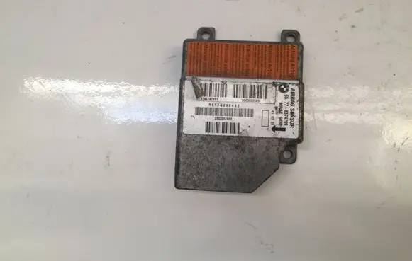 BMW 5 E39 Airbag control unit/module 8374799 65778374799