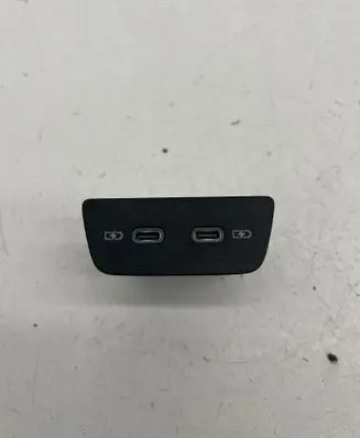 Audi Q4 Sportback e-tron USB socket connector 2G6035954 322021653122