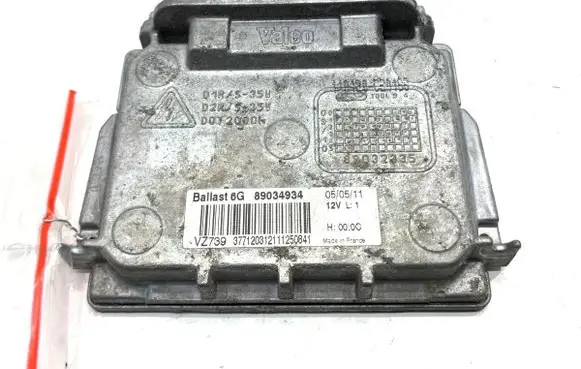 Citroen DS4 Voltage converter/converter module 89034934