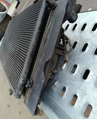 Toyota Corolla E120 E130 Radiator set 