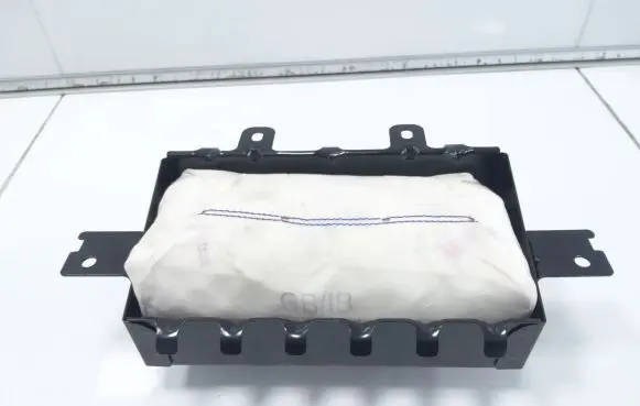 KIA Optima Passenger airbag 0499P1000032