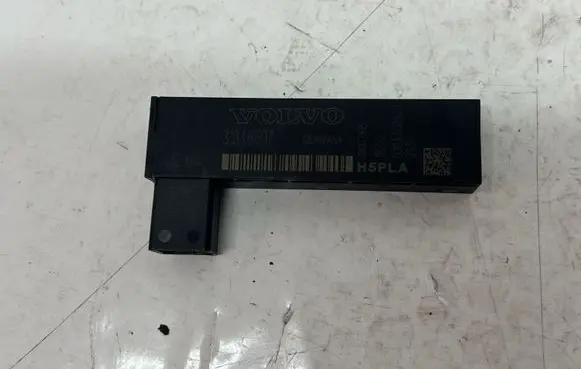 Volvo S90, V90 Aerial antenna amplifier 31346697