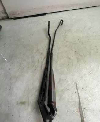 Volkswagen Lupo Front wiper blade arm 6X1955409