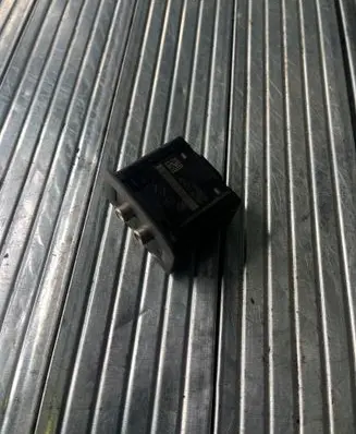 Renault Scenic III - Grand scenic III AUX in-socket connector 280230005R
