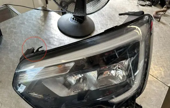 Renault Master III Headlight/headlamp 260607867R