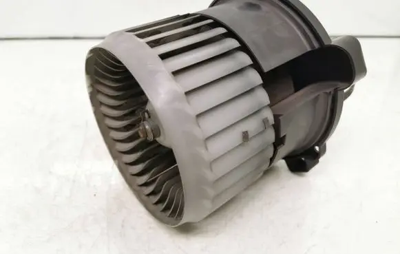 Mitsubishi Colt Heater fan/blower MF0160700701 32608971