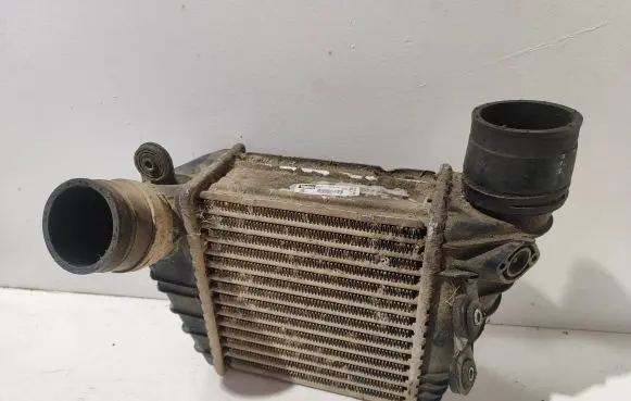 Audi A3 S3 8L Intercooler radiator 1J0145805 IA1211 862407X