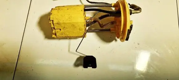 Fuel level sensor