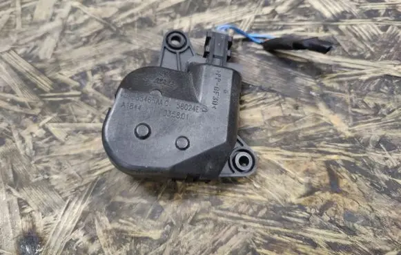 Chrysler Pacifica Air flap motor/actuator 04885465AA 58024E