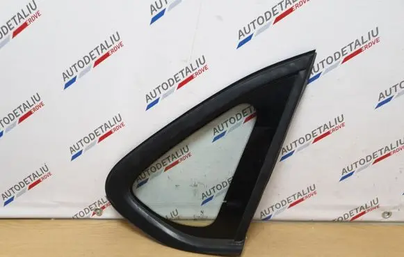 BMW 2 F45 Rear side window 7298914